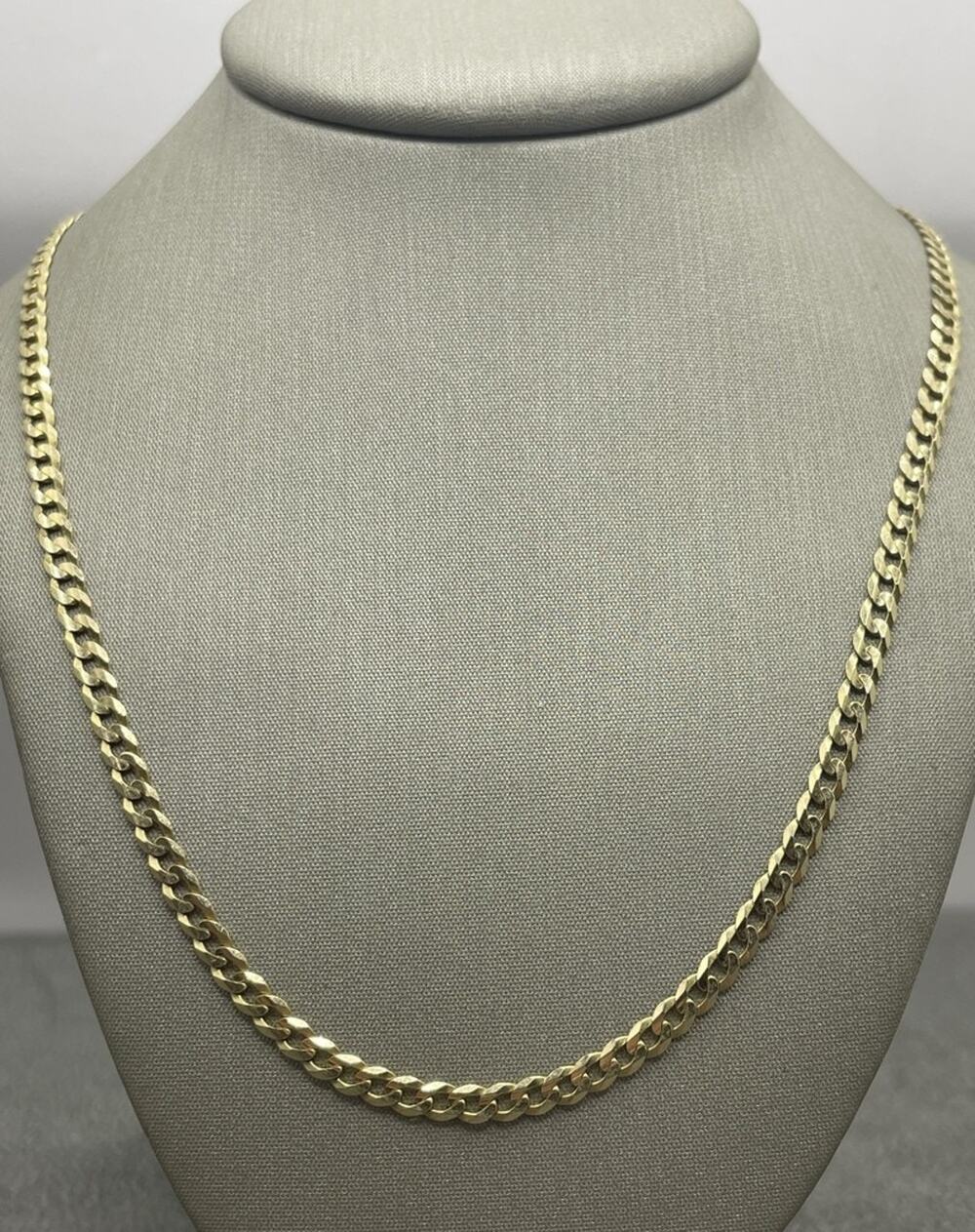 14K Yellow Gold Curb Link Chain (25413)